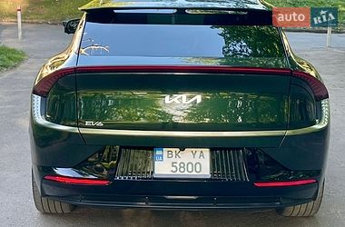 Внедорожник / Кроссовер Kia EV6 2023 в Ровно