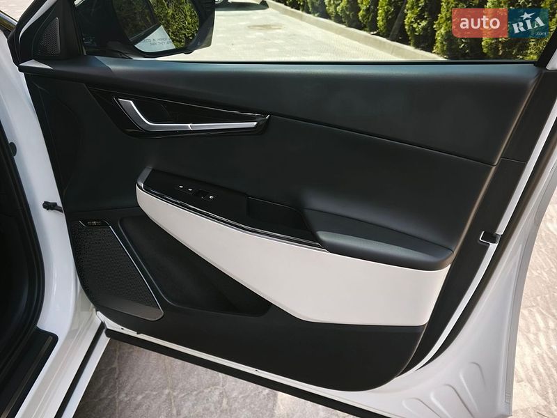Внедорожник / Кроссовер Kia EV6 2024 в Трускавце