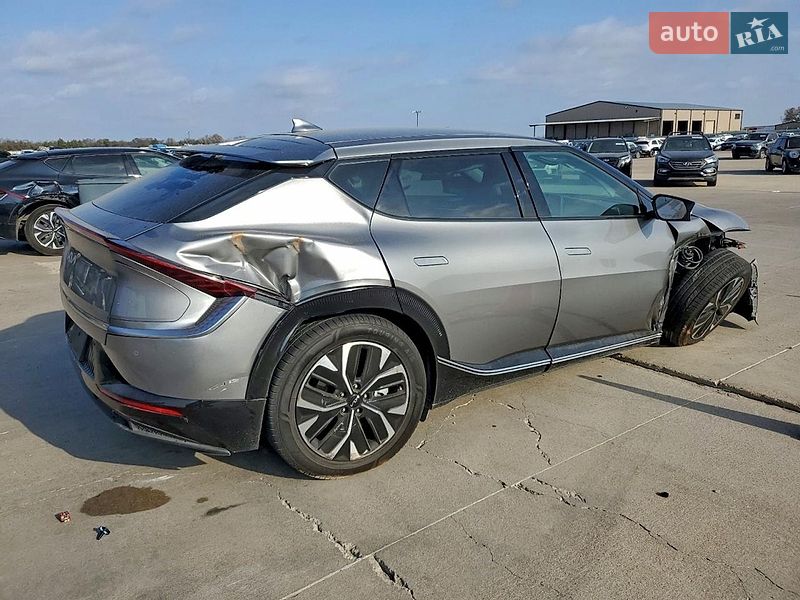 Внедорожник / Кроссовер Kia EV6 2024 в Львове