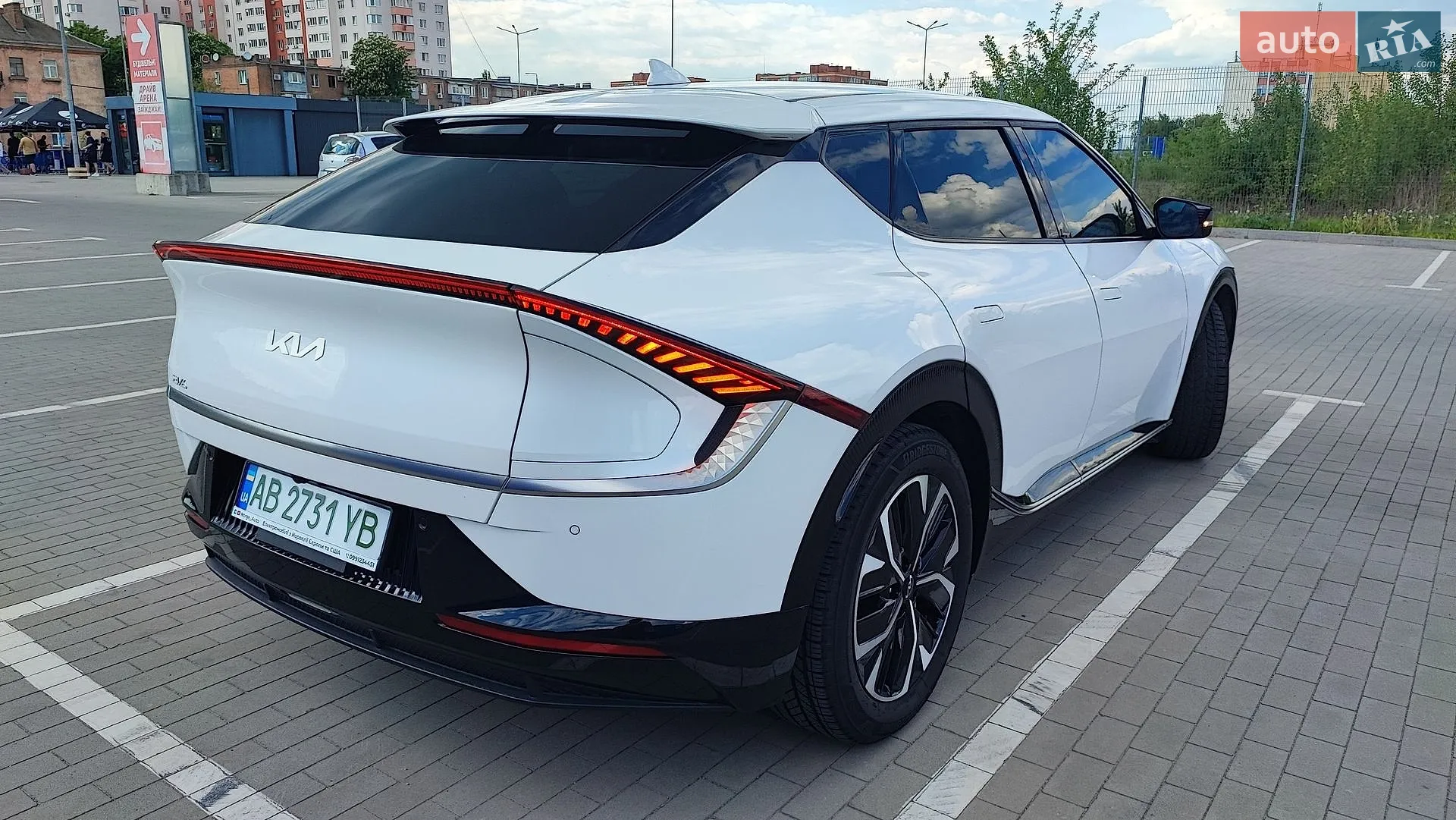 2022 Kia EV6 - мініатюра 18