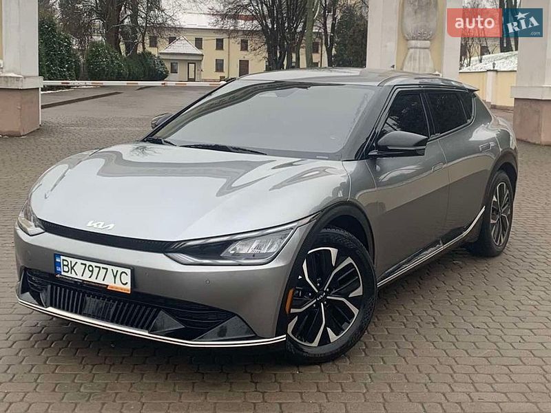 Внедорожник / Кроссовер Kia EV6 2022 в Ивано-Франковске