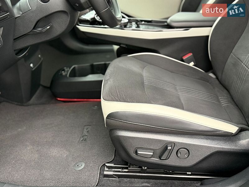 Внедорожник / Кроссовер Kia EV6 2023 в Дрогобыче фото 69 Внедорожник / Кроссовер Kia EV6 2023 в Дрогобыче