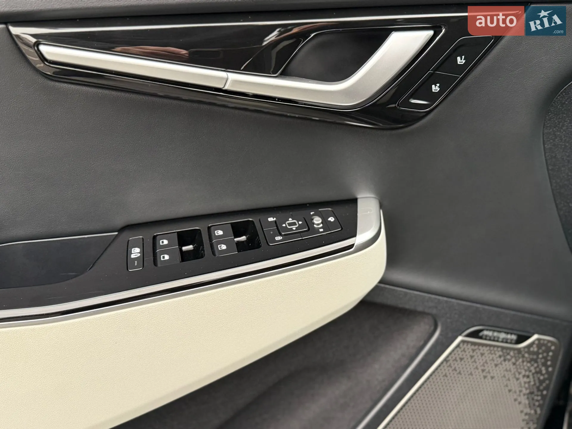 2023 Kia EV6 - мініатюра 70