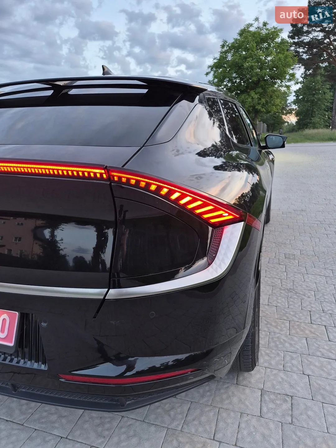2022 Kia EV6 - мініатюра 10