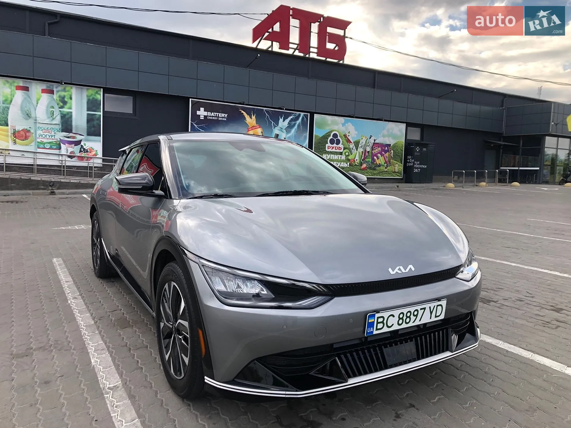 2024 Kia EV6 - мініатюра 8