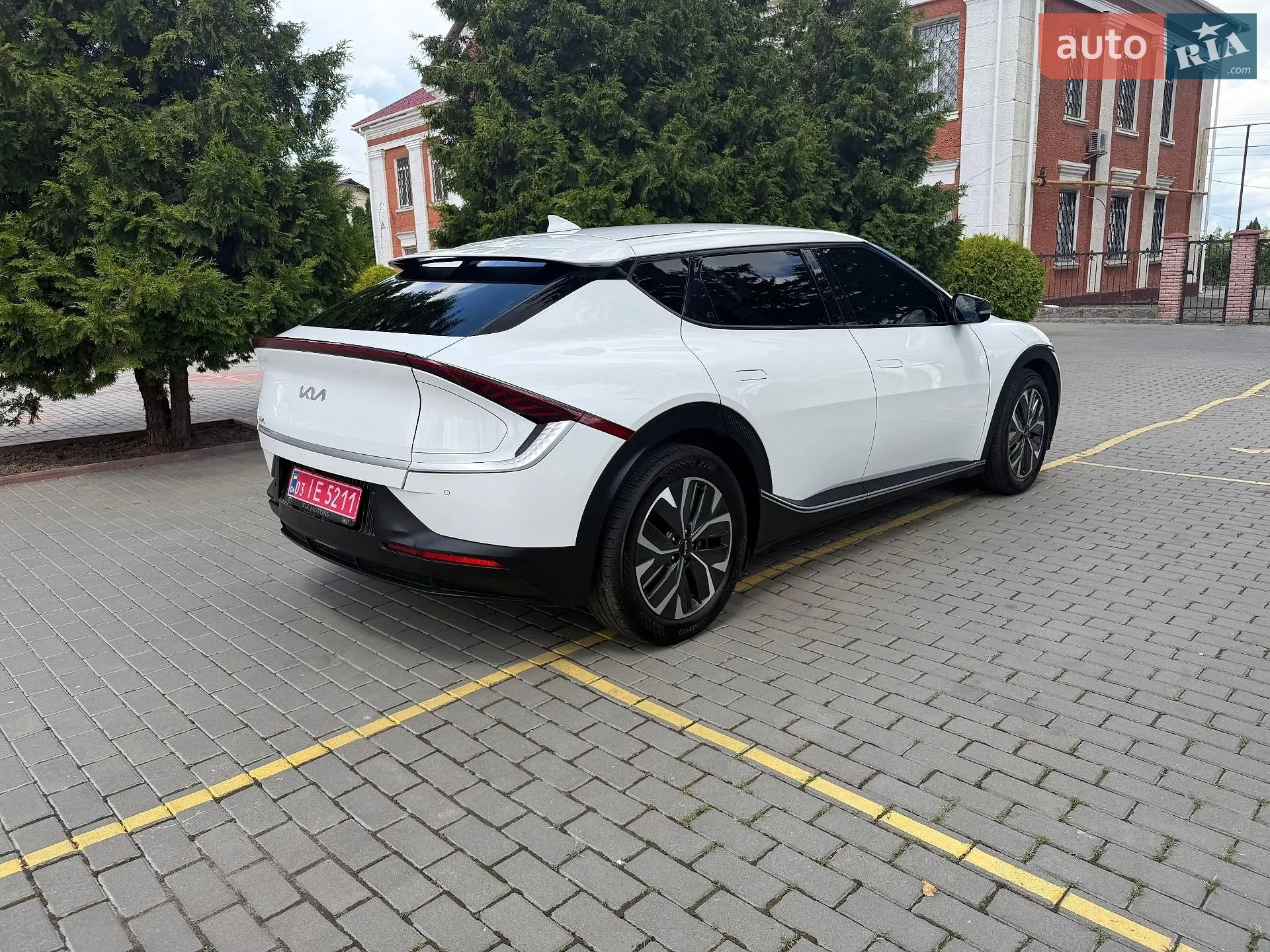 2022 Kia EV6 - мініатюра 7