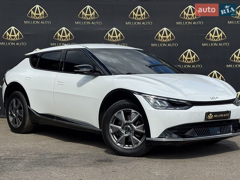 Внедорожник / Кроссовер Kia EV6 2023 в Киеве