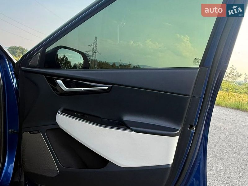 Позашляховик / Кросовер Kia EV6 2022 в Трускавці