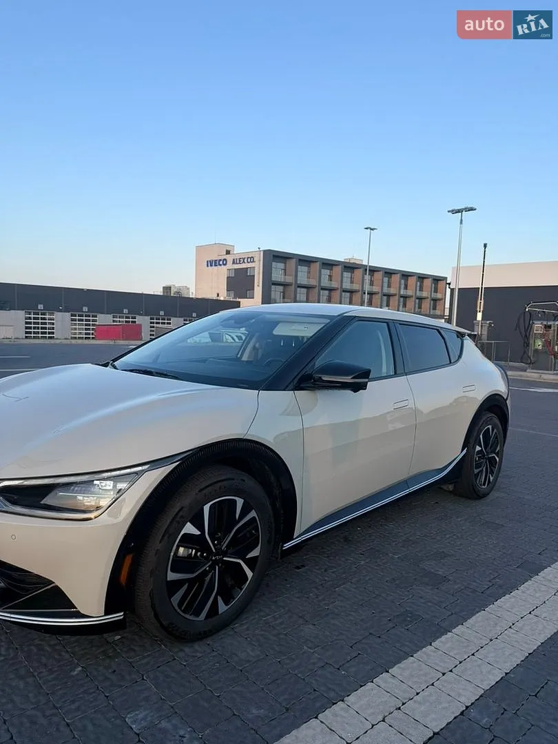 2023 Kia EV6 - мініатюра 5