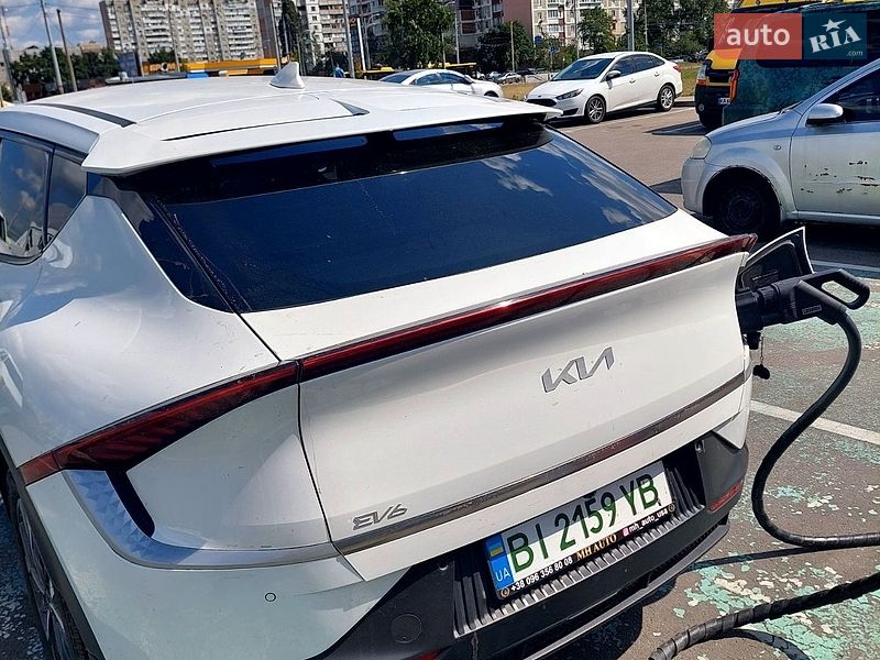 Позашляховик / Кросовер Kia EV6 2023 в Нових Санжарах