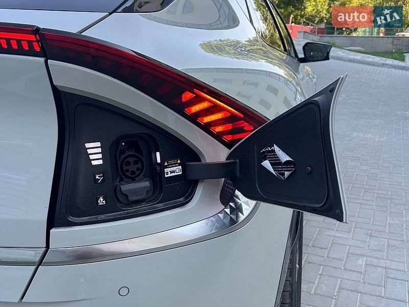 Внедорожник / Кроссовер Kia EV6 2024 в Умани