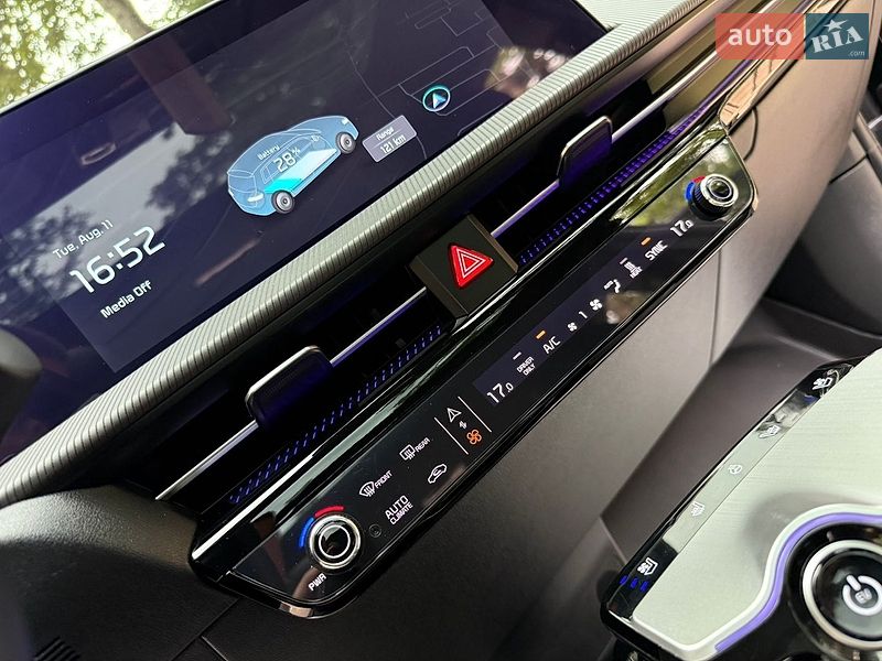 Внедорожник / Кроссовер Kia EV6 2024 в Дрогобыче