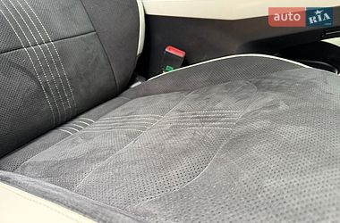 Внедорожник / Кроссовер Kia EV6 2024 в Дрогобыче