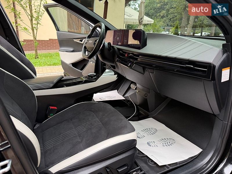 Внедорожник / Кроссовер Kia EV6 2024 в Дрогобыче