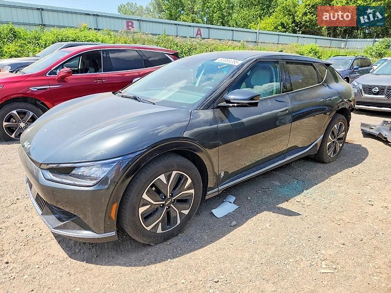 Позашляховик / Кросовер Kia EV6 2023 в Львові