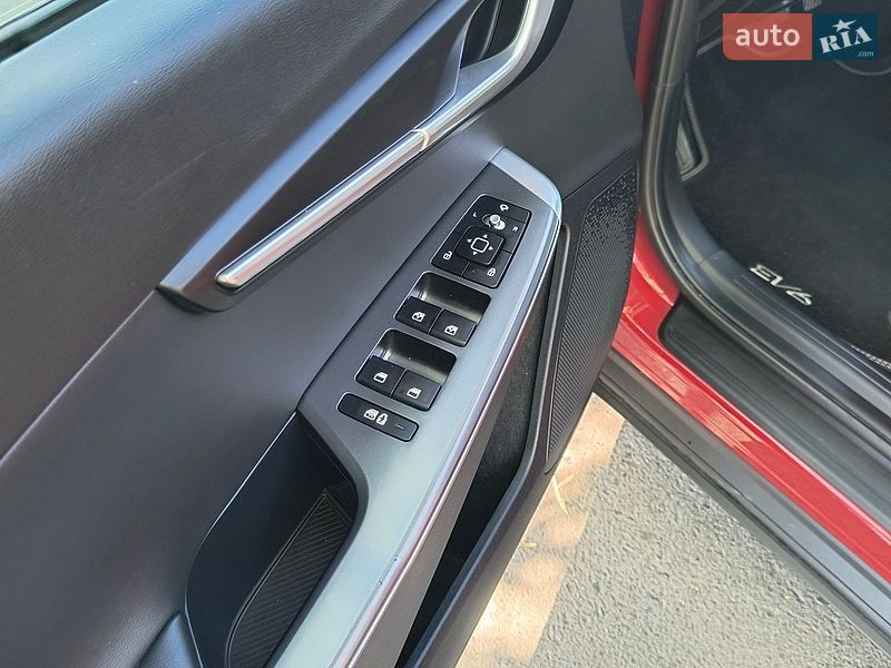 Позашляховик / Кросовер Kia EV6 2023 в Рівному
