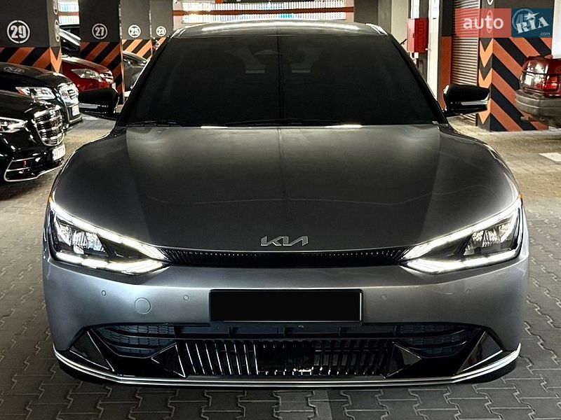 Позашляховик / Кросовер Kia EV6 2023 в Ужгороді