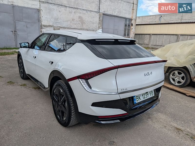 Внедорожник / Кроссовер Kia EV6 2025 в Ровно