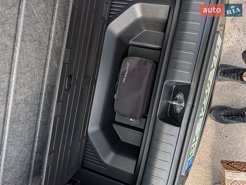 Внедорожник / Кроссовер Kia EV6 2025 в Ровно