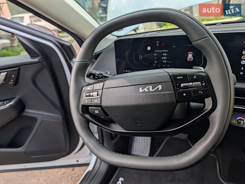 Внедорожник / Кроссовер Kia EV6 2025 в Ровно