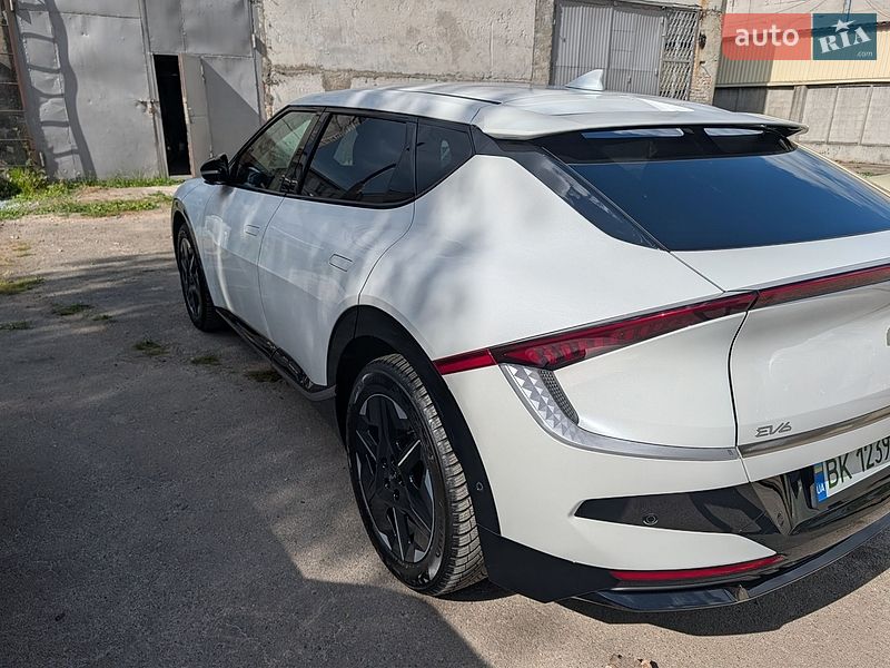 Внедорожник / Кроссовер Kia EV6 2025 в Ровно
