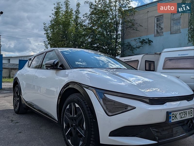 Внедорожник / Кроссовер Kia EV6 2025 в Ровно