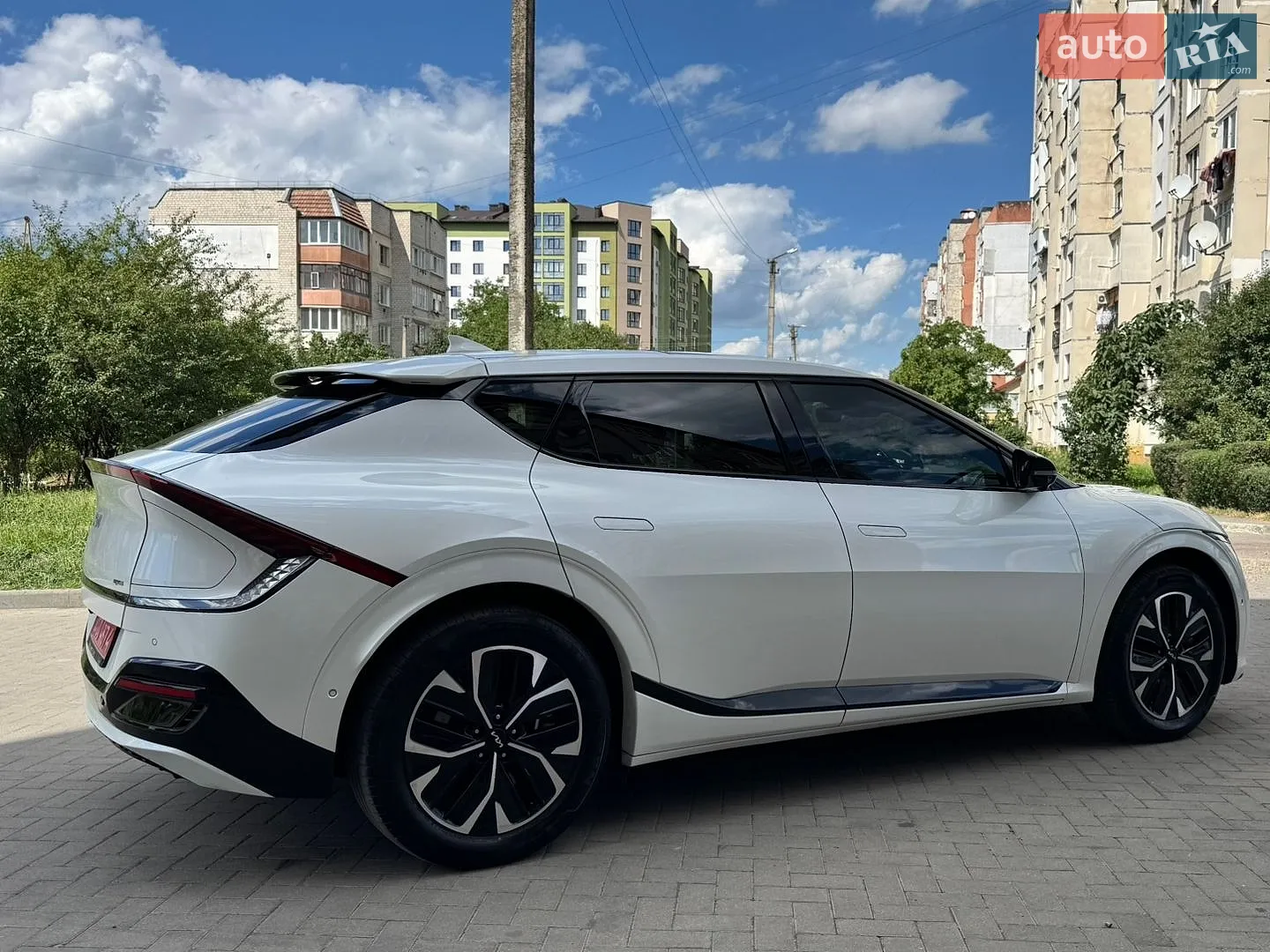 2022 Kia EV6 - мініатюра 11