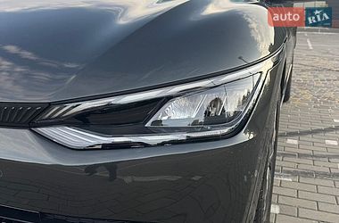 Внедорожник / Кроссовер Kia EV6 2022 в Луцке