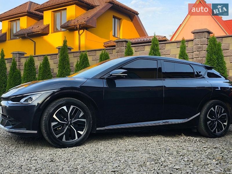 Внедорожник / Кроссовер Kia EV6 2023 в Луцке фото 4 Внедорожник / Кроссовер Kia EV6 2023 в Луцке