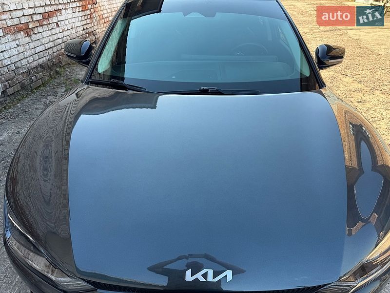 Позашляховик / Кросовер Kia EV6 2023 в Прилуках
