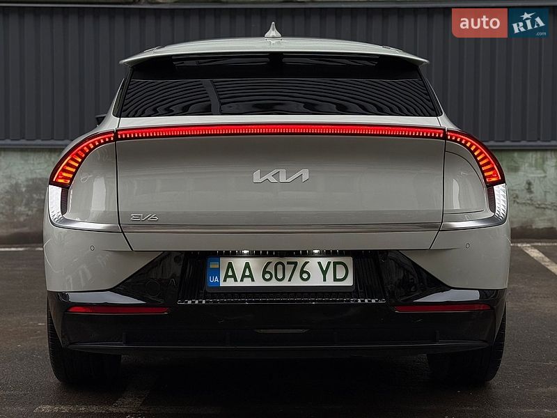 Внедорожник / Кроссовер Kia EV6 2022 в Киеве