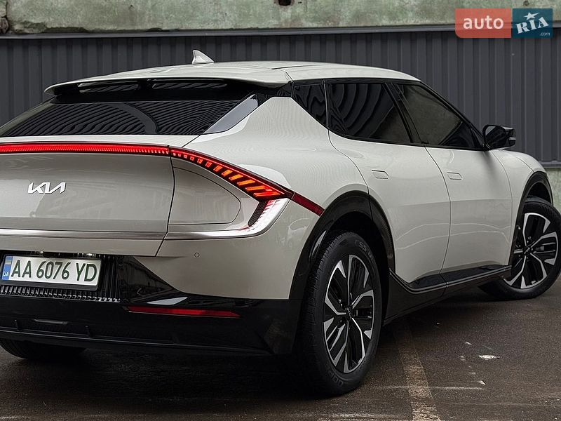 Внедорожник / Кроссовер Kia EV6 2022 в Киеве