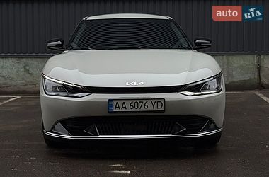 Внедорожник / Кроссовер Kia EV6 2022 в Киеве