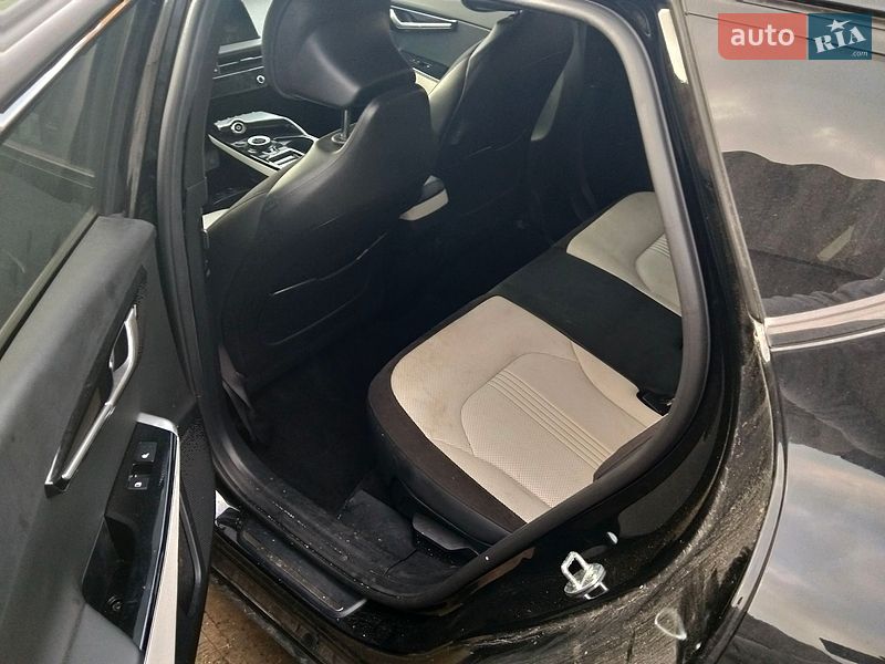 Позашляховик / Кросовер Kia EV6 2022 в Рівному фото 7 Позашляховик / Кросовер Kia EV6 2022 в Рівному