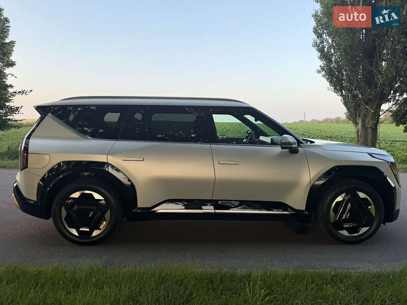 Позашляховик / Кросовер Kia EV9 2023 в Києві