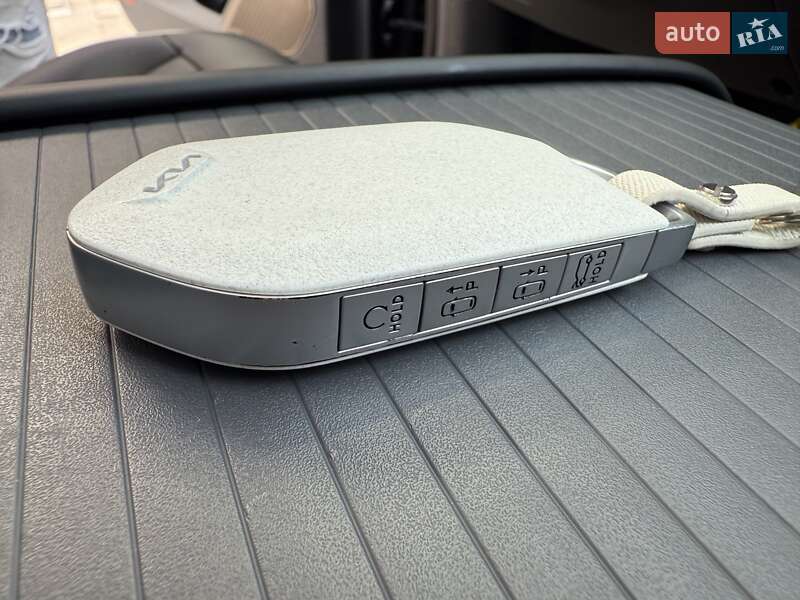 Внедорожник / Кроссовер Kia EV9 2023 в Ужгороде
