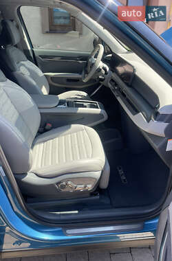 Внедорожник / Кроссовер Kia EV9 2023 в 