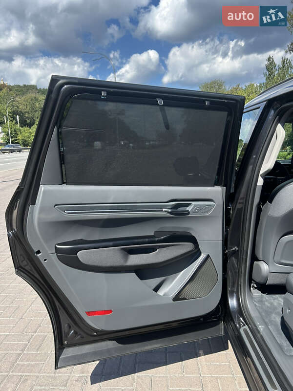 Внедорожник / Кроссовер Kia EV9 2024 в Киеве