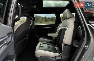 Внедорожник / Кроссовер Kia EV9 2024 в 