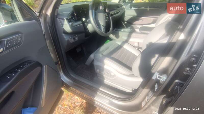 Внедорожник / Кроссовер Kia EV9 2023 в Украинке фото 12 Внедорожник / Кроссовер Kia EV9 2023 в Украинке