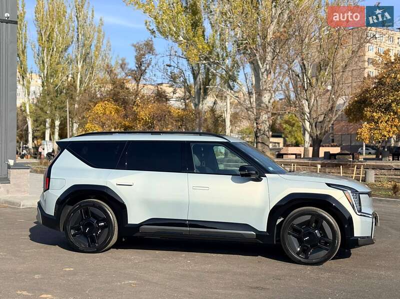 Внедорожник / Кроссовер Kia EV9 2023 в Кривом Роге фото 18 Внедорожник / Кроссовер Kia EV9 2023 в Кривом Роге