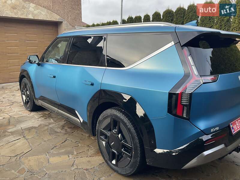 Позашляховик / Кросовер Kia EV9 2024 в Рівному