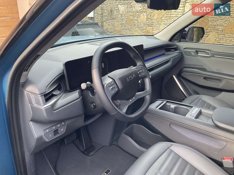 Позашляховик / Кросовер Kia EV9 2024 в Рівному