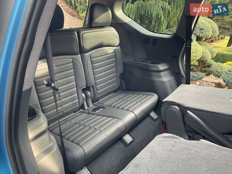 Позашляховик / Кросовер Kia EV9 2024 в Рівному