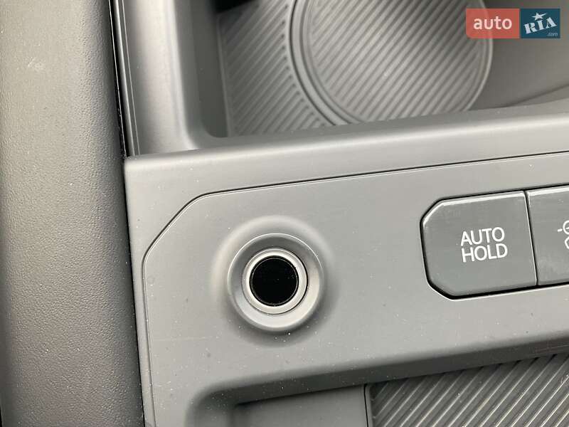 Позашляховик / Кросовер Kia EV9 2024 в Рівному