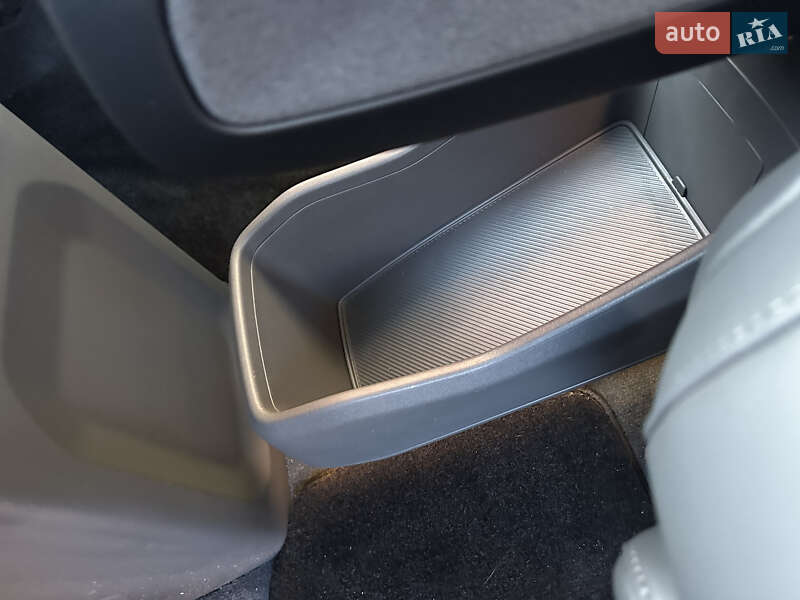 Внедорожник / Кроссовер Kia EV9 2023 в Львове