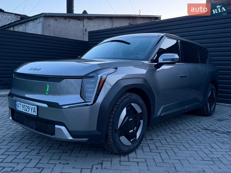Позашляховик / Кросовер Kia EV9 2023 в Івано-Франківську