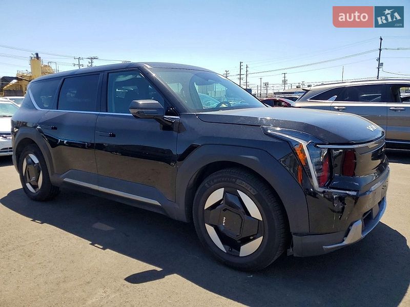 Внедорожник / Кроссовер Kia EV9 2023 в Умани