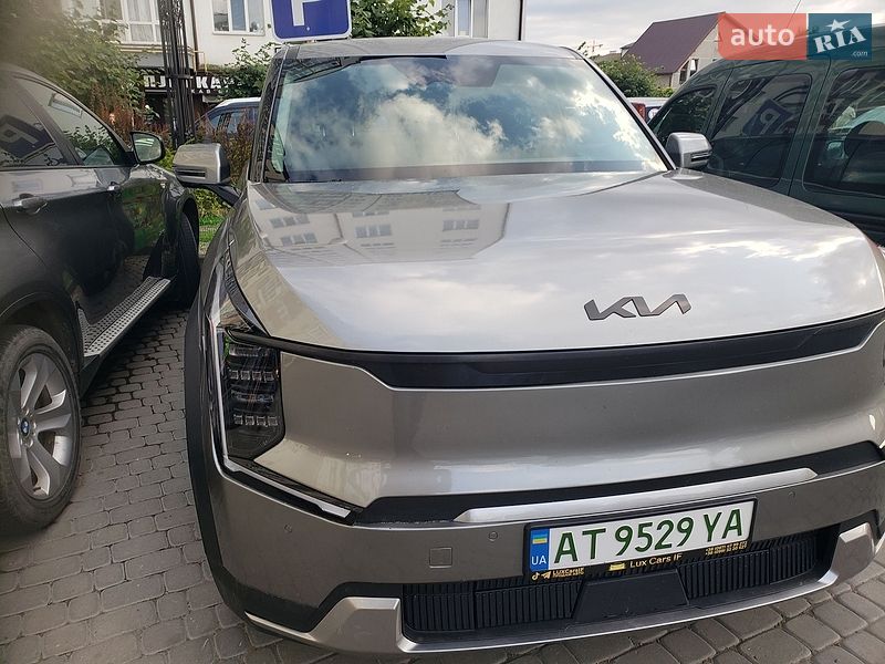 Позашляховик / Кросовер Kia EV9 2023 в Івано-Франківську