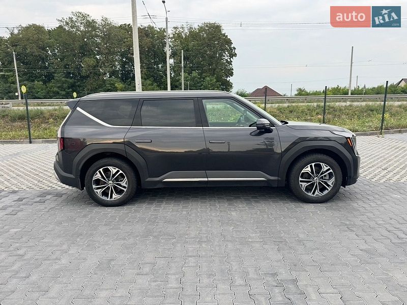 Внедорожник / Кроссовер Kia EV9 2024 в Ровно